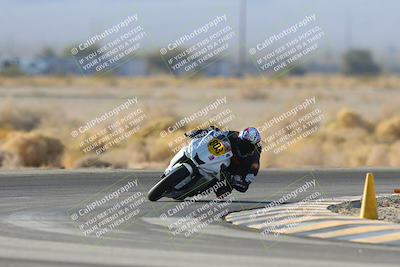 media/Jan-11-2025-CVMA (Sat) [[ddeb3f563a]]/Race 10-Amateur Supersport Middleweight/